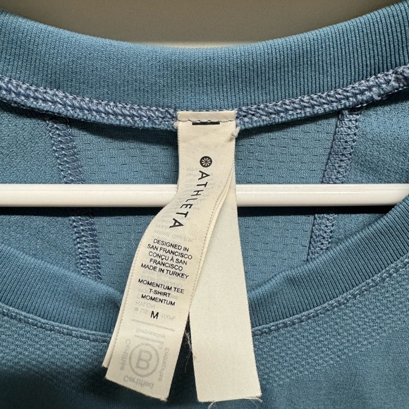 Athleta Top - Picture 2 of 2